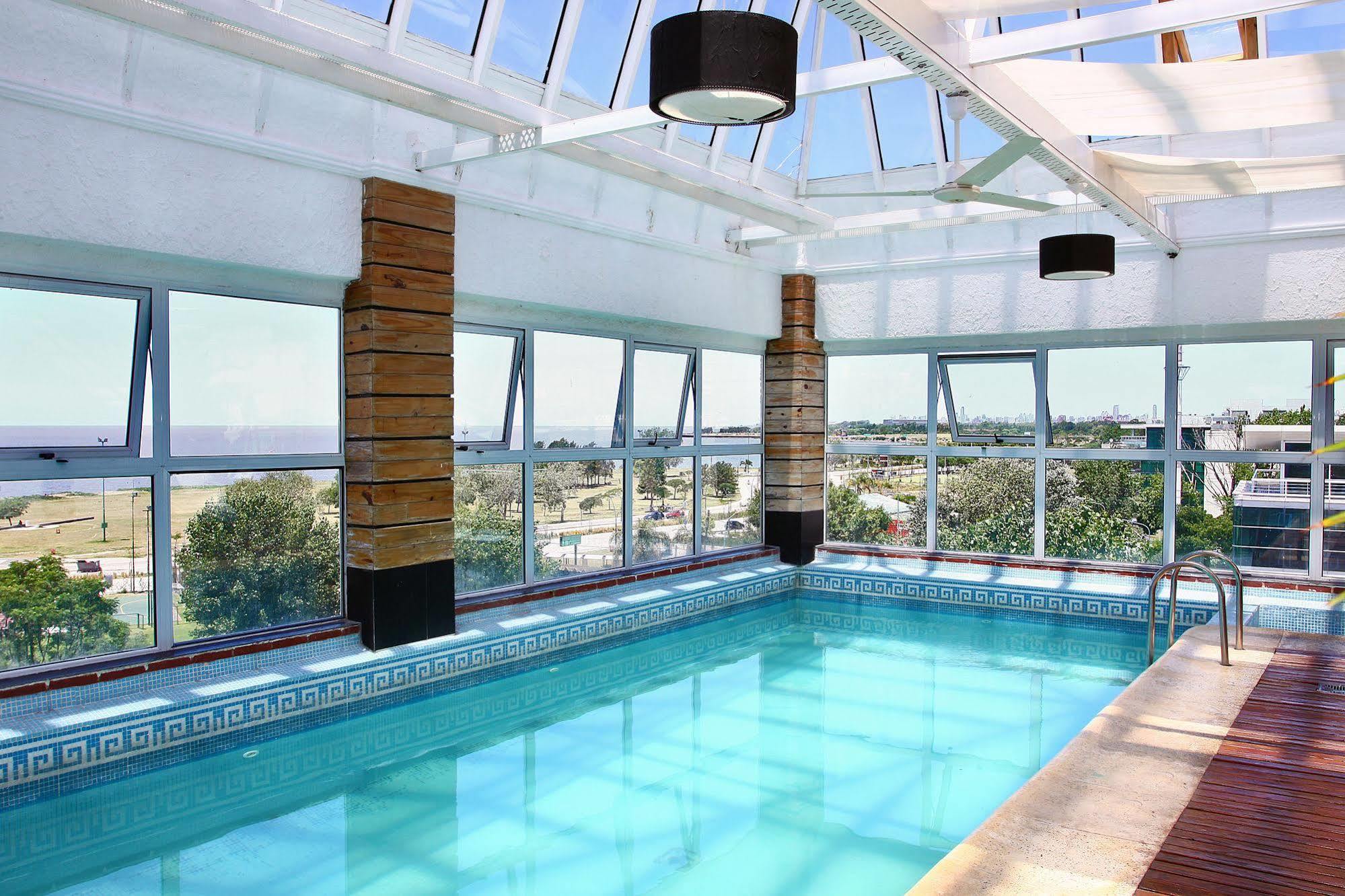 Ramada By Wyndham Buenos Aires Hotel บิเซนเตโลเปซ ภายนอก รูปภาพ