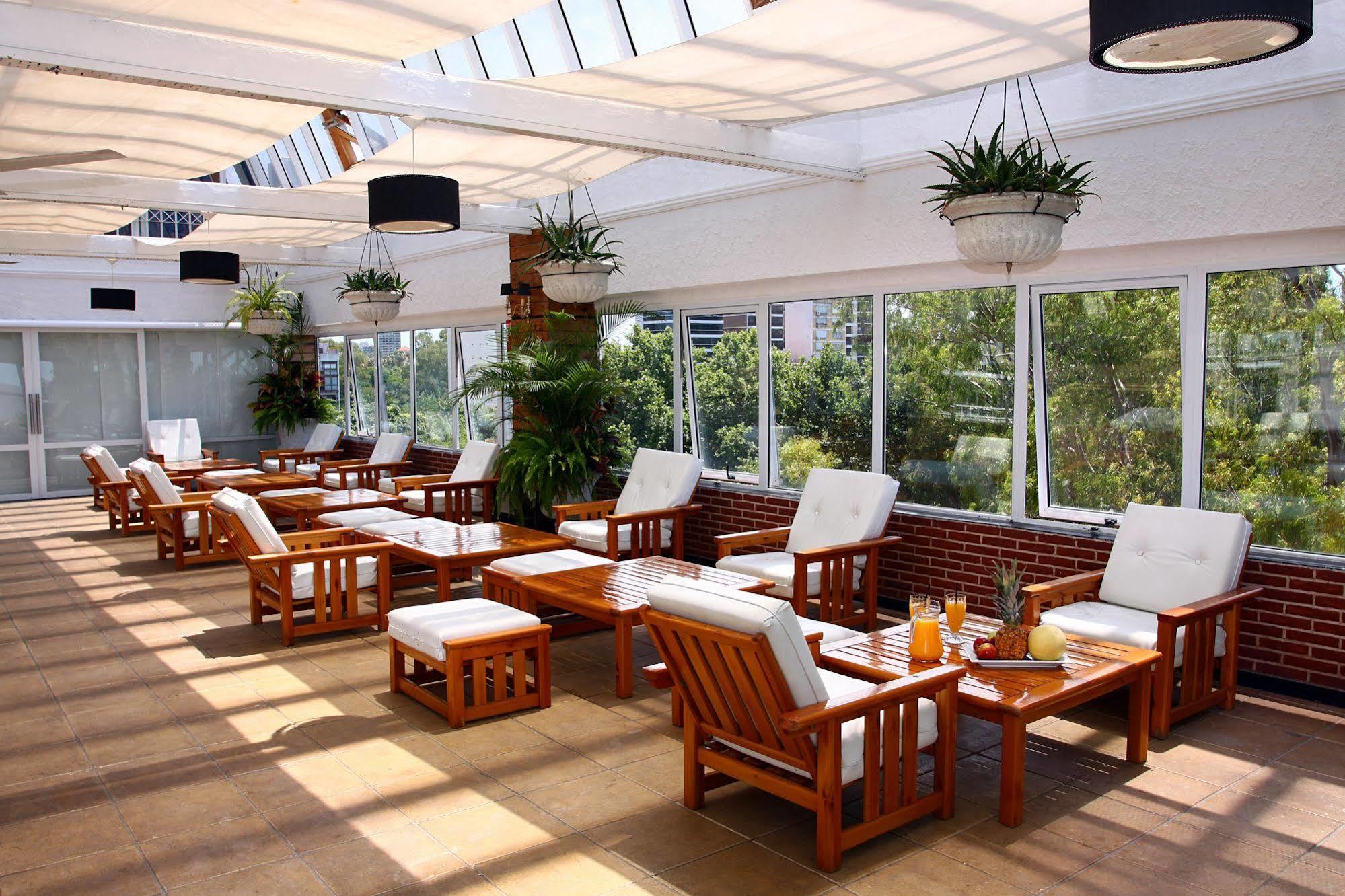 Ramada By Wyndham Buenos Aires Hotel บิเซนเตโลเปซ ภายนอก รูปภาพ